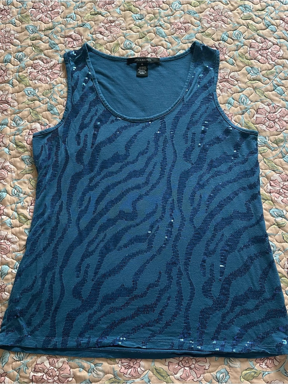 89th & Madison Blue Sequin Zebra Print Women’s Tank